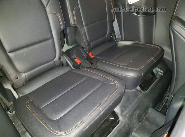 1FMDE5CP9PLB65638 2023 FORD BRONCO Green Widok wnętrza z tyłu