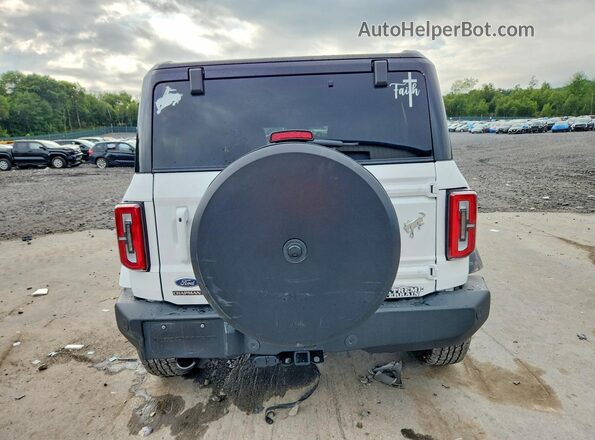 1FMDE8BH3RLA80907 2024 FORD BRONCO White Հետևի տեսք