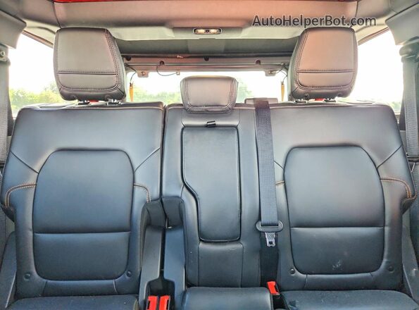 1FMEE9BP1RLB50048 2024 FORD BRONCO Red Вид задніх сидінь