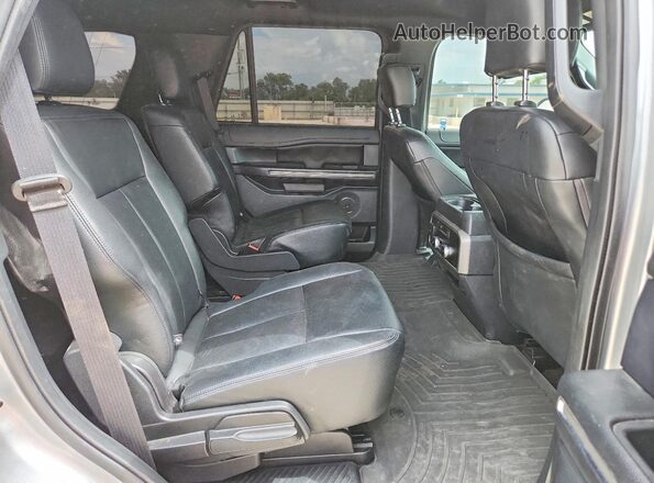 1FMJU1HTXLEA18151 2020 FORD EXPEDITION Silver Вид задньої частини салону