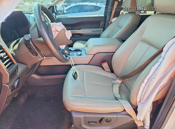 1FMJU1JT3MEA05205 2021 FORD EXPEDITION White წინა სალონის ხედი