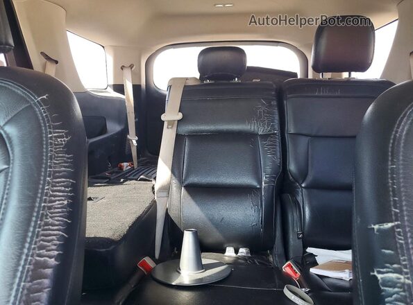 1FMSK7BH6MGA30286 2021 FORD EXPLORER Gray Rear seats view