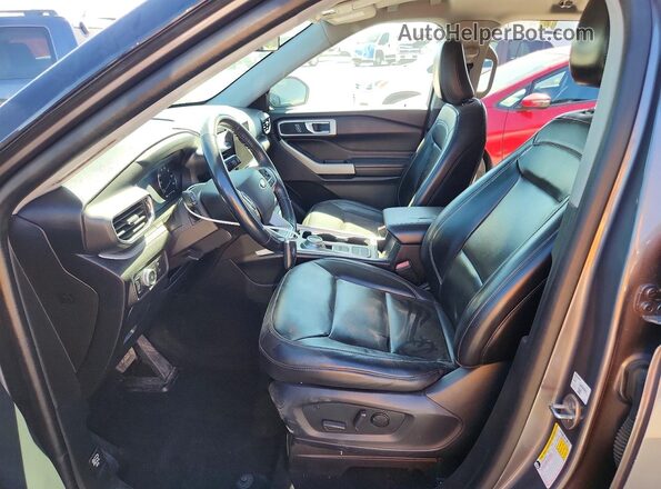 1FMSK7DH1MGA30967 2021 FORD EXPLORER Gray Вид салону спереду