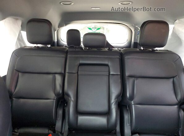 1FMSK7DH1NGA37399 2022 FORD EXPLORER Gray Вид задніх сидінь