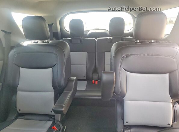 1FMSK7DH2NGB72276 2022 FORD EXPLORER Угольный Вид задних сидений