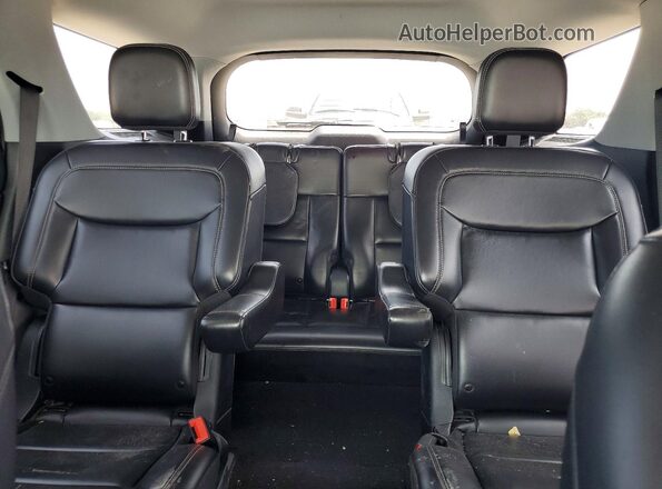 1FMSK7DH4MGB43344 2021 FORD EXPLORER White Vista de los asientos traseros