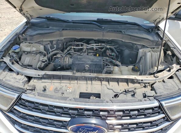 1FMSK7DH4MGB43344 2021 FORD EXPLORER White Vista del compartimento del motor