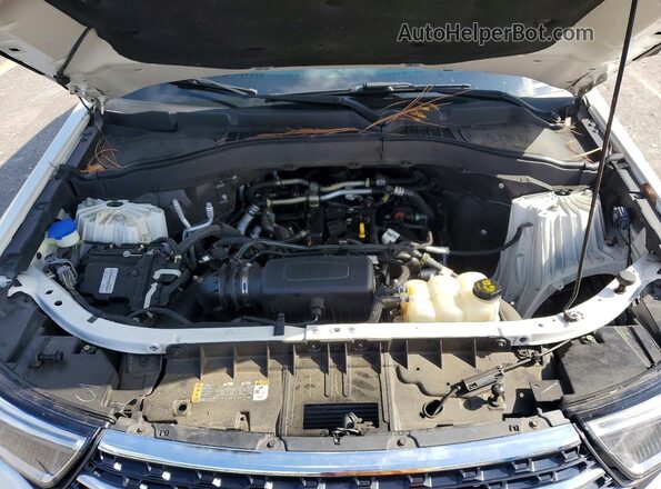 1FMSK7DH8MGB95477 2021 FORD EXPLORER White Vista del compartimento del motor