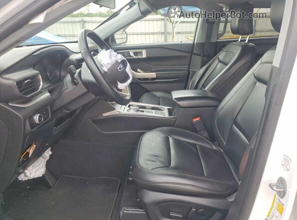 1FMSK7DH8PGA22501 2023 FORD EXPLORER Белый Вид салона спереди