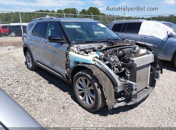 1FMSK7FH2MGA37178 2021 FORD EXPLORER Silver Widok wnętrza z tyłu