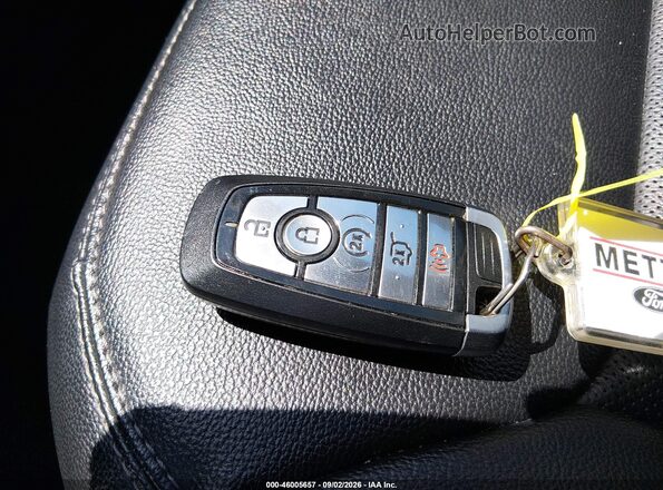 1FMSK7FH2MGA37178 2021 FORD EXPLORER Silver Widok deski rozdzielczej