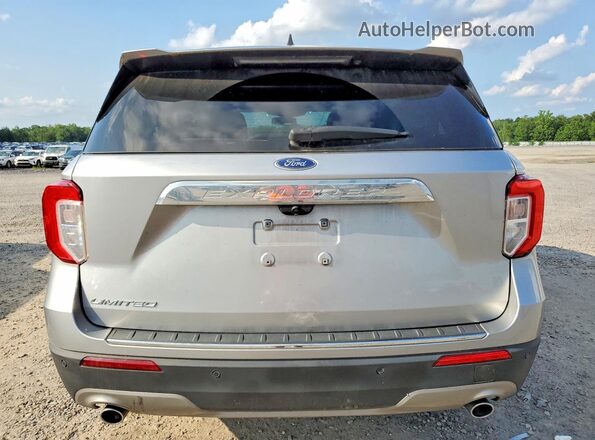 1FMSK7FH8NGA79047 2022 FORD EXPLORER Серебряный Вид сзади