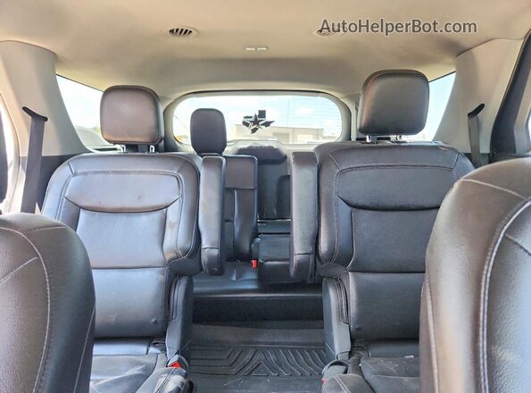 1FMSK7FHXNGA62668 2022 FORD EXPLORER Gray Вид задніх сидінь