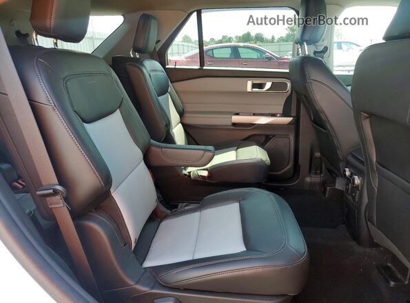 1FMSK8DH1PGA72050 2023 FORD EXPLORER Белый Вид задней части салона