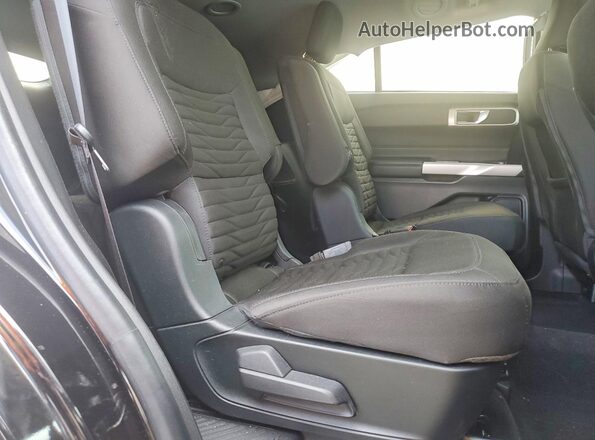 1FMSK8DH2MGC32142 2021 FORD EXPLORER Black Vista interior trasera