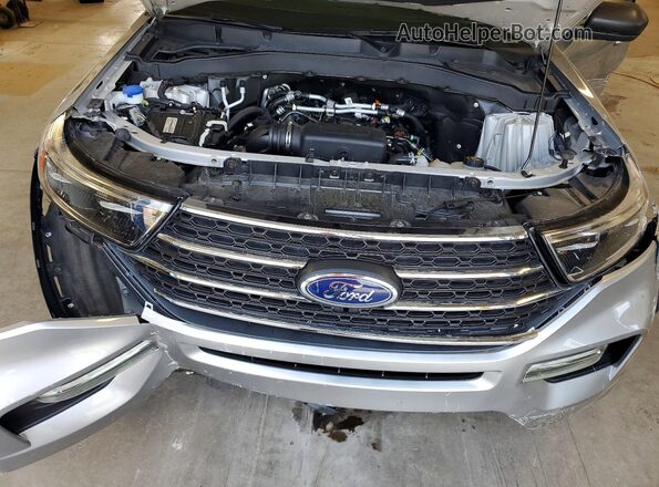 1FMSK8DH2PGB93993 2023 FORD EXPLORER Silver Vista del compartimento del motor