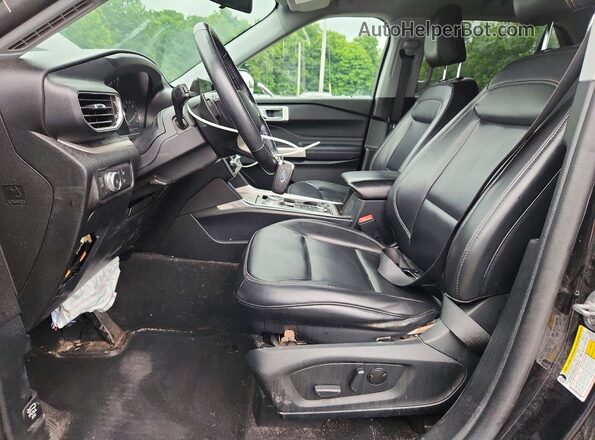 1FMSK8DH4MGB22242 2021 FORD EXPLORER Black Front interior view