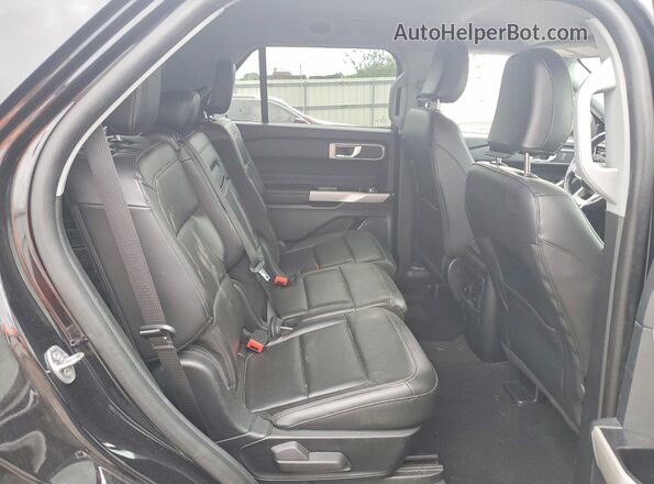 1FMSK8DH4RGA02240 2024 FORD EXPLORER Black Vista interior trasera