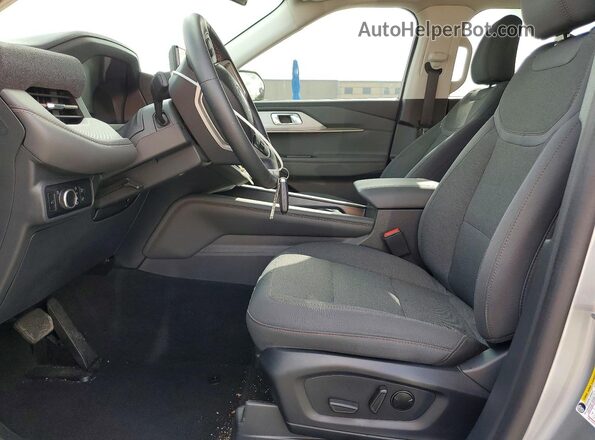 1FMUK7DH2SGA26335 2025 FORD EXPLORER Серебряный Вид салона спереди
