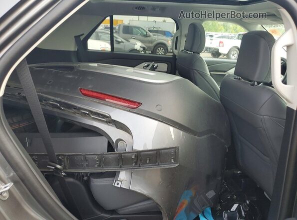 1FMUK8DH0SGC79904 2025 FORD EXPLORER Серый Вид задней части салона