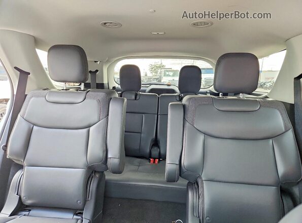 1FMUK8DH2SGC41901 2025 FORD EXPLORER Gray Vista interior trasera