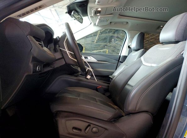 1FMUK8DH5SGC74651 2025 FORD EXPLORER Синий Вид салона спереди