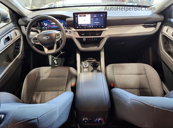 1FMUK8DH9SGA21204 2025 FORD EXPLORER Серый Вид панели приборов