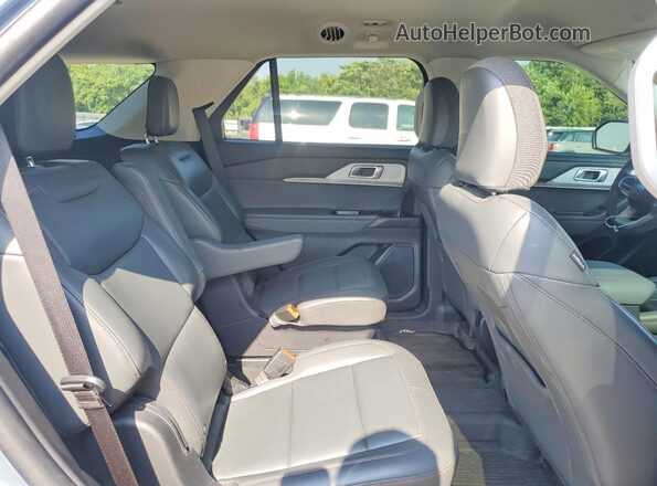 1FMUK8DHXSGA52719 2025 FORD EXPLORER Blue Widok tylnych siedzeń
