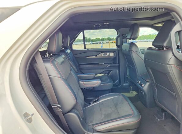 1FMWK8GC3SGC89626 2025 FORD EXPLORER White Вид задньої частини салону