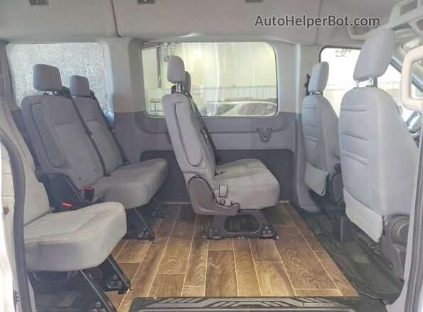 1FMZK1CM2JKA62927 2018 FORD TRANSIT White Vista interior trasera