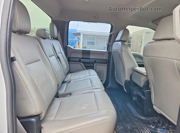 1FT7W2A69KEE03296 2019 FORD F250 White Widok tylnych siedzeń