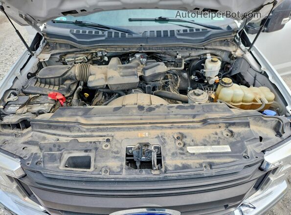 1FT7W2A69KEE03296 2019 FORD F250 White Widok wnętrza z tyłu