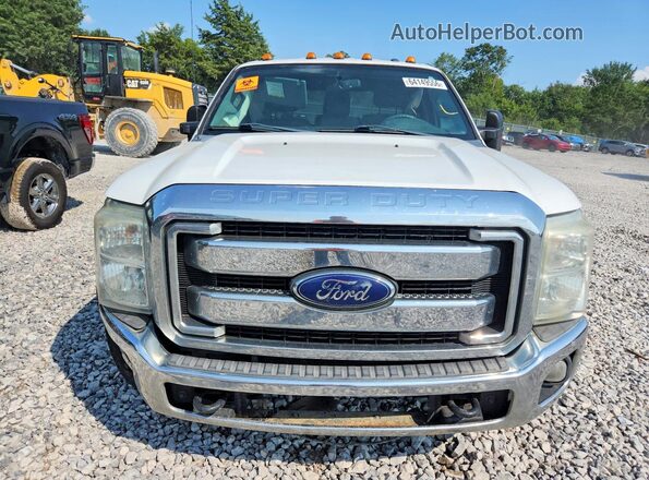 1FT7W2AT5GEA11624 2016 FORD F250 White Vista frontal