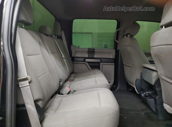 1FT7W2B64HEF19044 2017 FORD F250 Черный Вид задних сидений