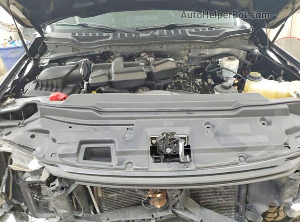 1FT7W2B64HEF19044 2017 FORD F250 Черный Вид задней части салона