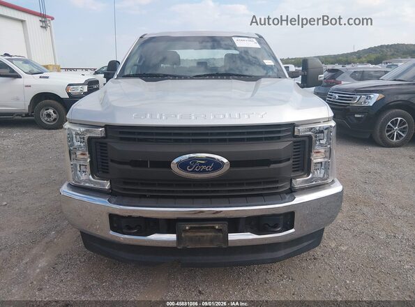 1FT7W2B67JEC83818 2018 FORD F-250 Gray Սարքավորումների վահանակի տեսք