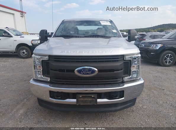 1FT7W2B67JEC83818 2018 FORD F-250 Gray Դիմացի տեսք