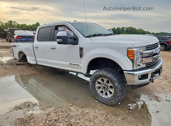 1FT7W2BT7HED74006 2017 FORD F250 Белый Передняя правая четверть