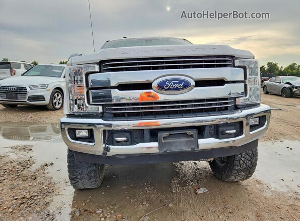1FT7W2BT7HED74006 2017 FORD F250 Белый Вид спереди