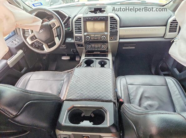 1FT7W2BT7HED74006 2017 FORD F250 Белый Вид панели приборов