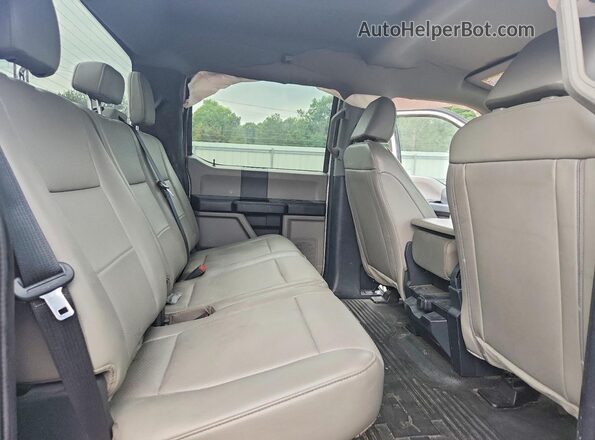 1FT7W2BT7NEE33857 2022 FORD F250 White Вид задніх сидінь