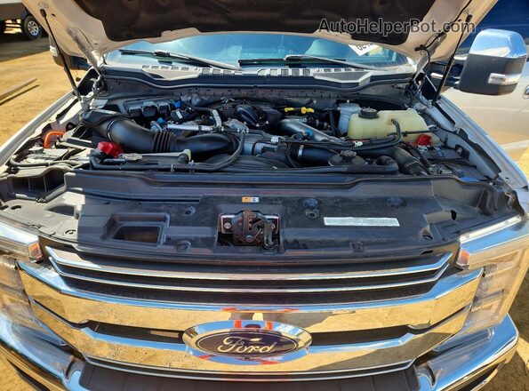 1FT7W2BTXKEE99184 2019 FORD F250 Silver Rear interior view