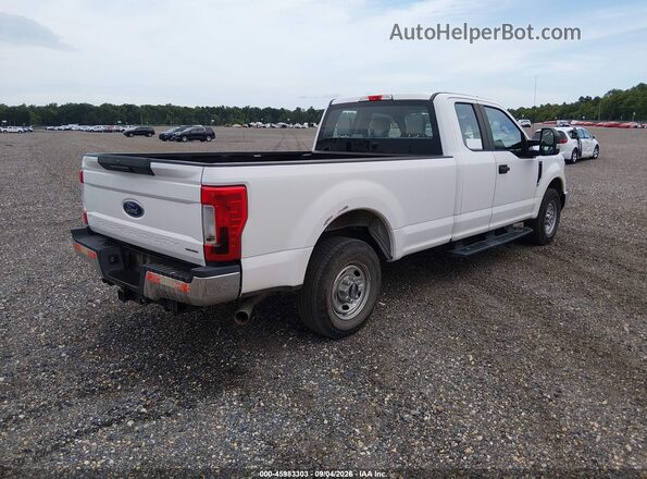 1FT7X2A62JEC84129 2018 FORD F-250 White Rear right