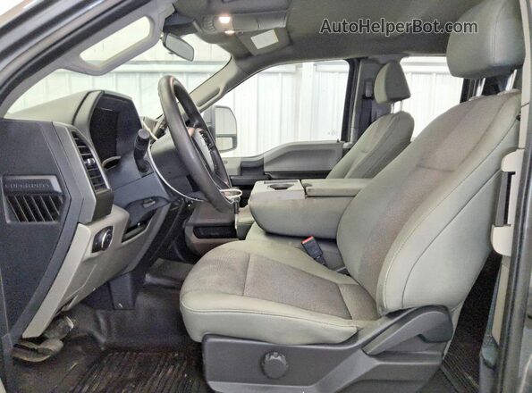 1FT7X2A69NED15592 2022 FORD F250 Gray Widok wnętrza z przodu