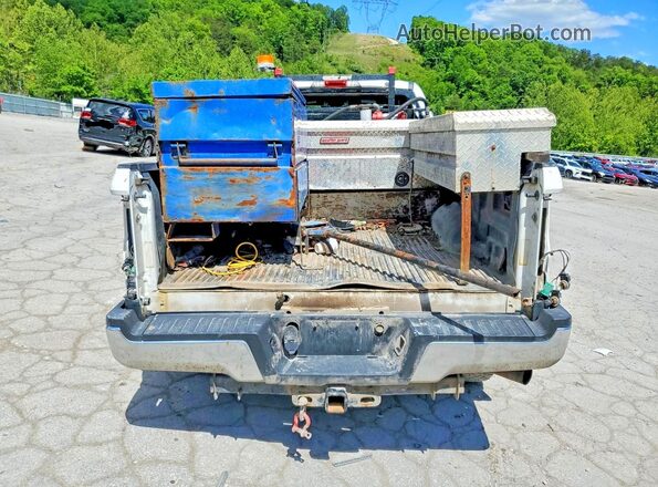 1FT7X2B61KED62089 2019 FORD F250 White Vista trasera
