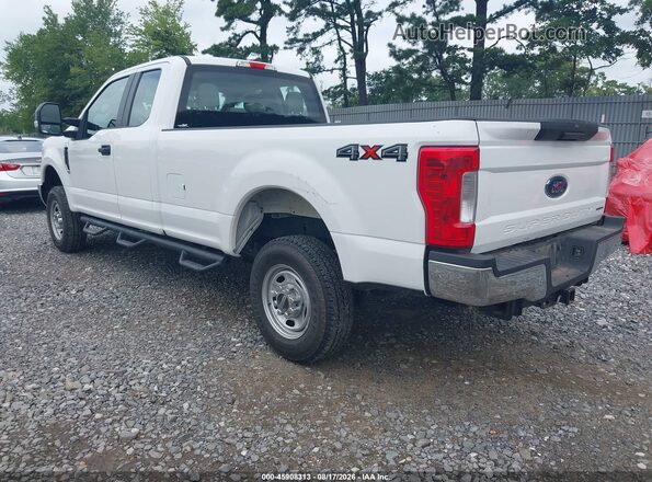 1FT7X2B63JEC84137 2018 FORD F-250 White Trasero izquierdo