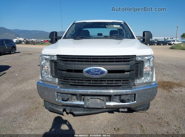 1FT7X2B64JEC84082 2018 FORD F-250 White Սալոնի 360 աստիճան տեսք