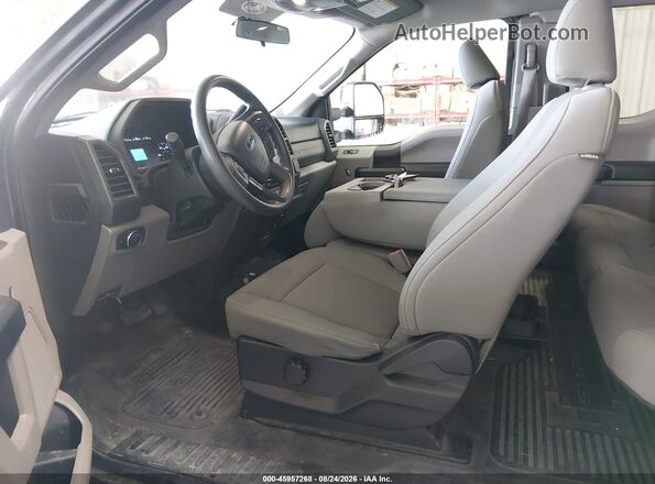 1FT7X2B64JEC84146 2018 FORD F-250 Gray Панорамний вид салону 360°