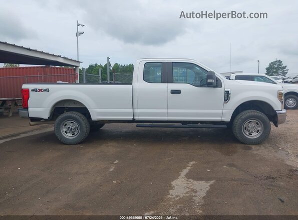 1FT7X2B65JEC22187 2018 FORD F-250 White 