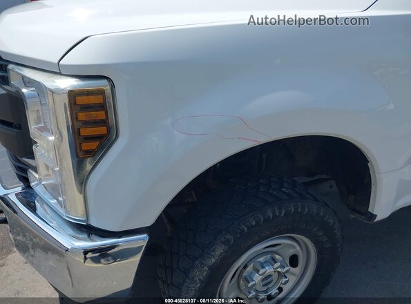 1FT7X2B66JEC83922 2018 FORD F-250 White Դիմացի տեսք